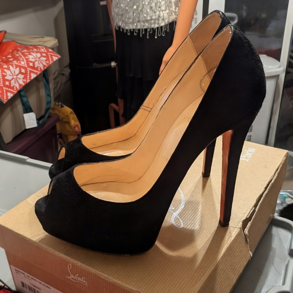 Christian Louboutin Black Suede Adrienne Peep Toe Heels - Picture 4 of 8